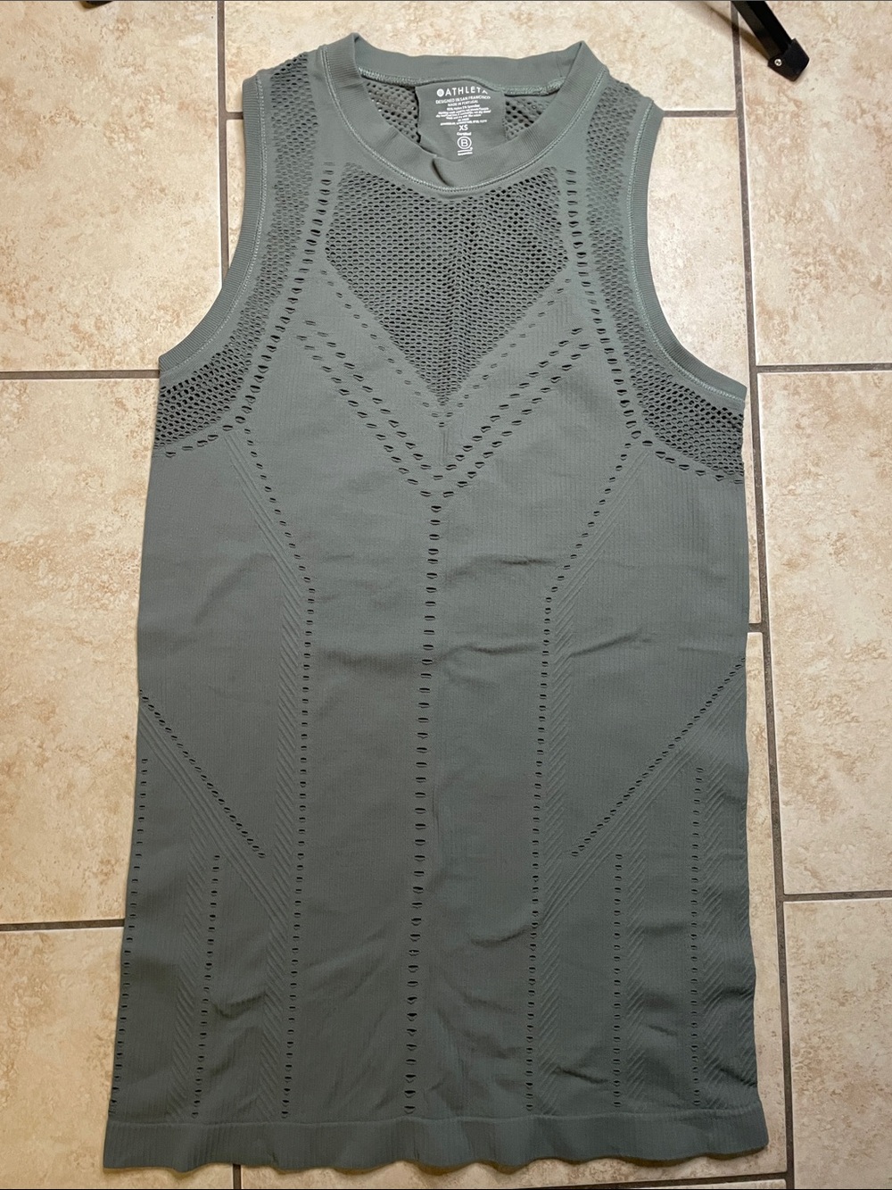 Athleta Oxygen Tank Top Size XS